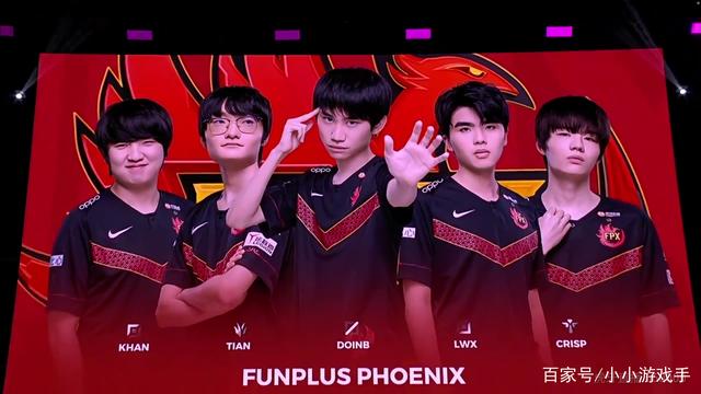 东队展开对 东队展开对